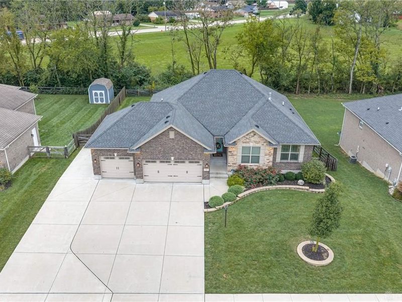 156 Wolf Creek Court, Carlisle, OH 45005 Photo 41