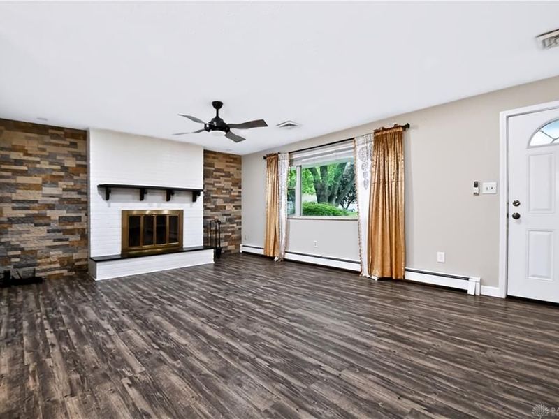 3901 Fernwald Drive, Beavercreek, OH 45440 Photo 4