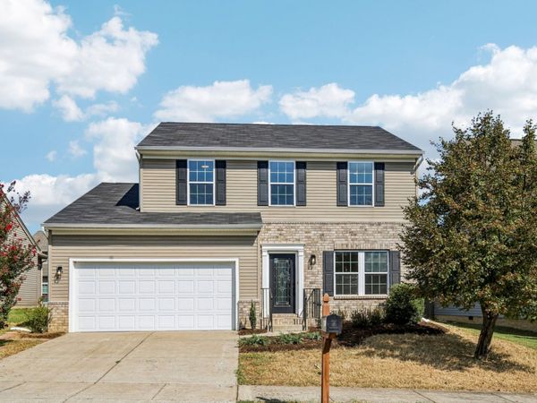 621 Betty Lou Dr , Madison, TN 37115