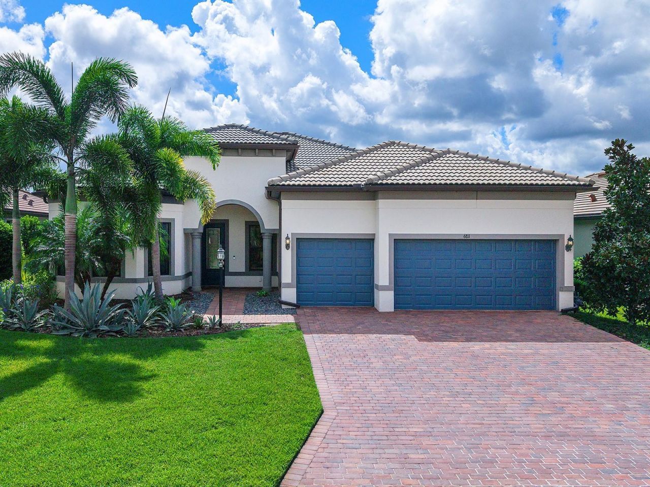 6811 Gosport Cove , Lakewood Ranch, FL 34202 Main Photo