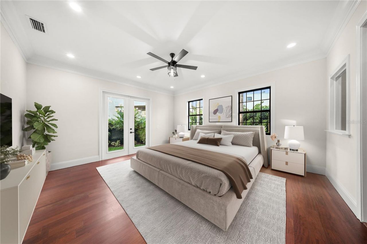 420 S Royal Poinciana Drive, Tampa, FL 33609 Photo