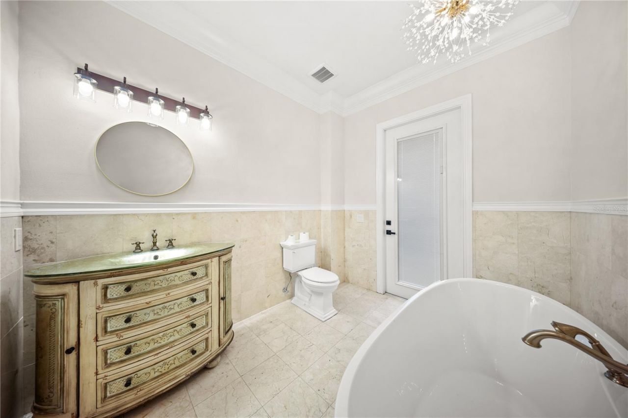 420 S Royal Poinciana Drive, Tampa, FL 33609 Photo