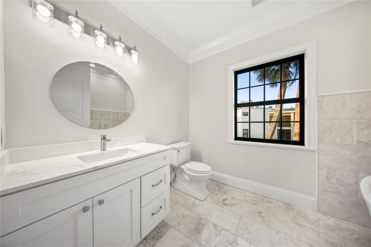 420 S Royal Poinciana Drive, Tampa, FL 33609 Photo