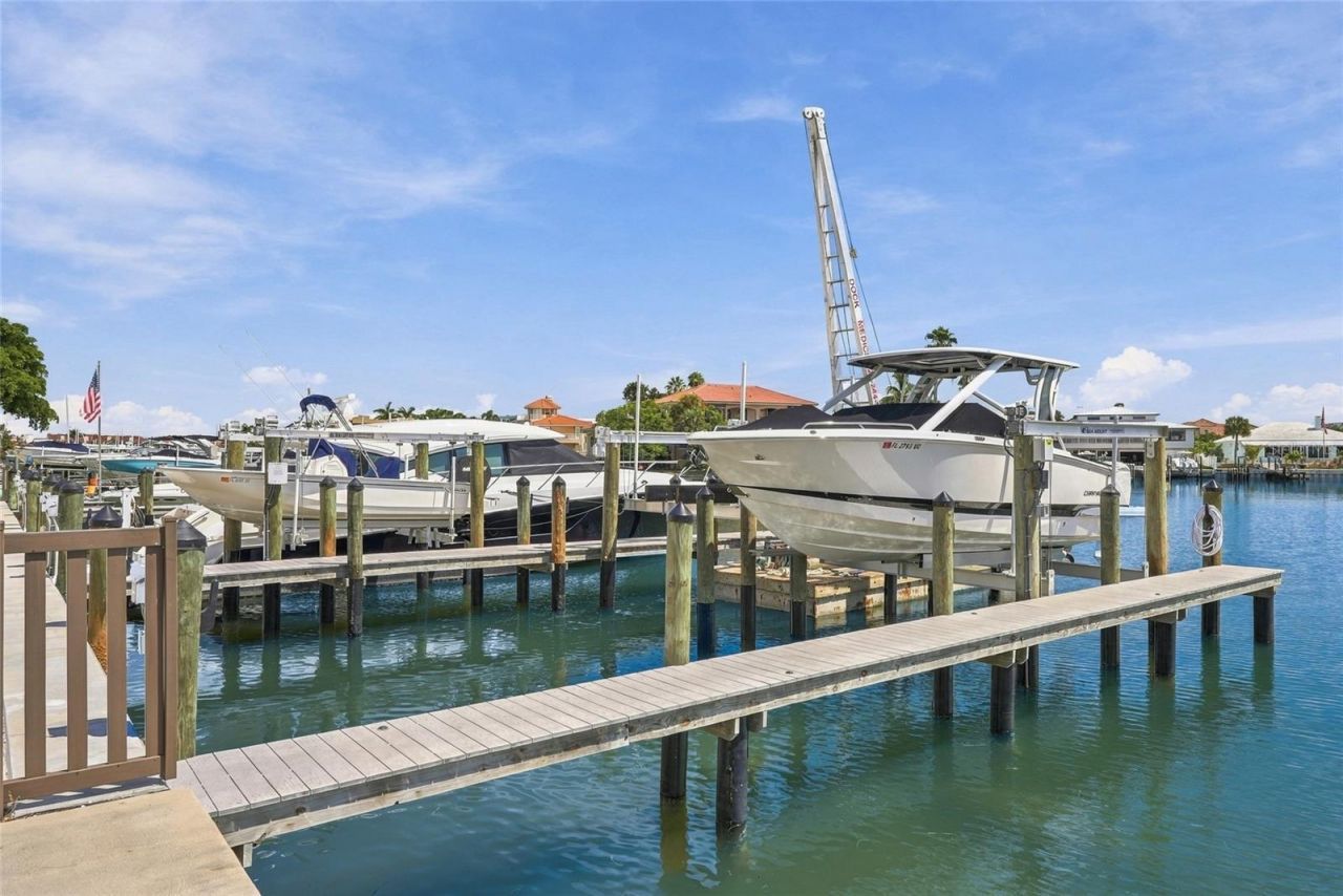 455 Pinellas Bayway S, Unit 3A, Tierra Verde, FL 33715 Photo