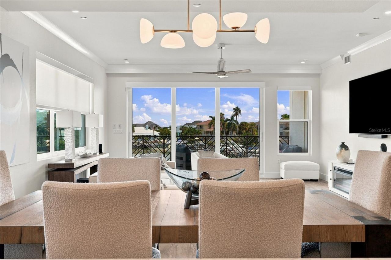 455 Pinellas Bayway S, Unit 3A, Tierra Verde, FL 33715 Photo