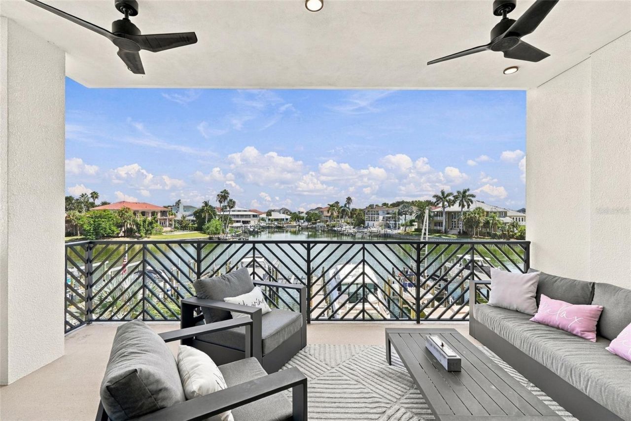 455 Pinellas Bayway S, Unit 3A, Tierra Verde, FL 33715 Photo