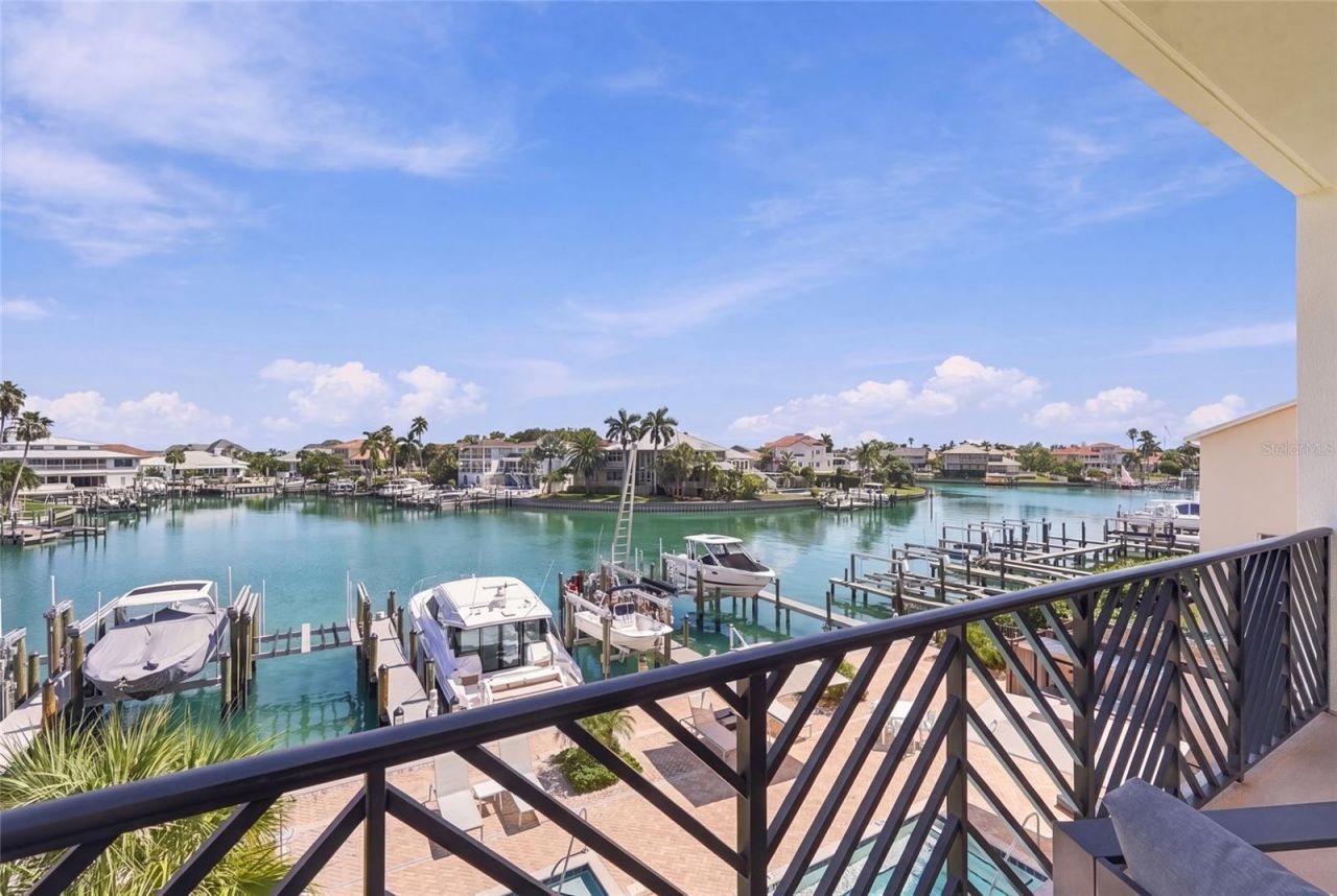 455 Pinellas Bayway S, Unit 3A, Tierra Verde, FL 33715 Photo