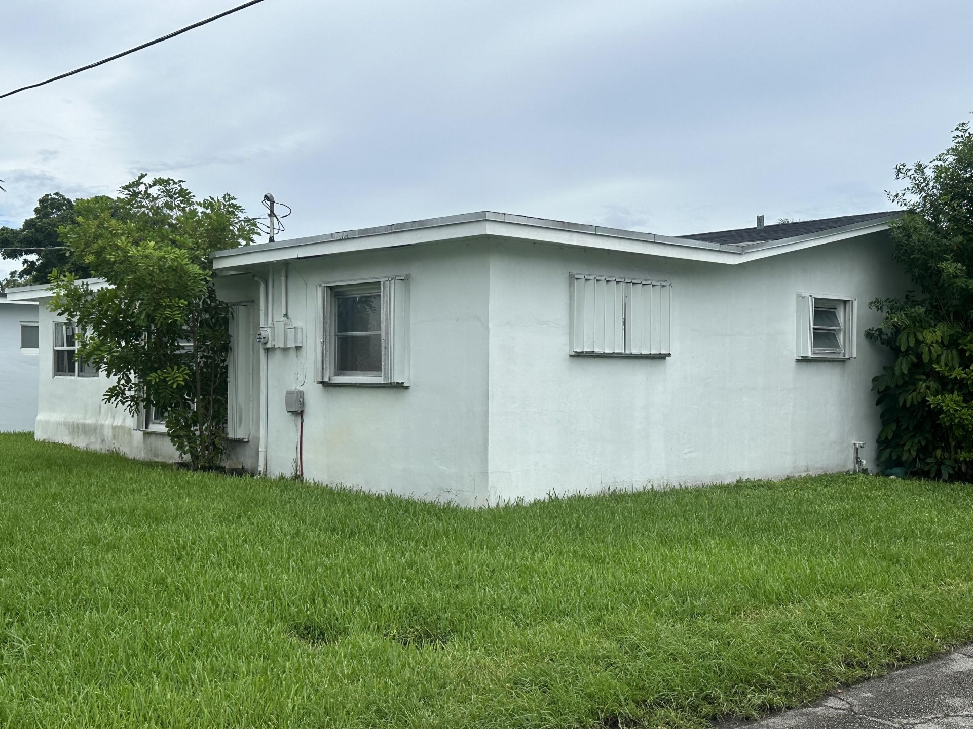 2301 NW 81st Terrace, Sunrise, FL 33322 Photo