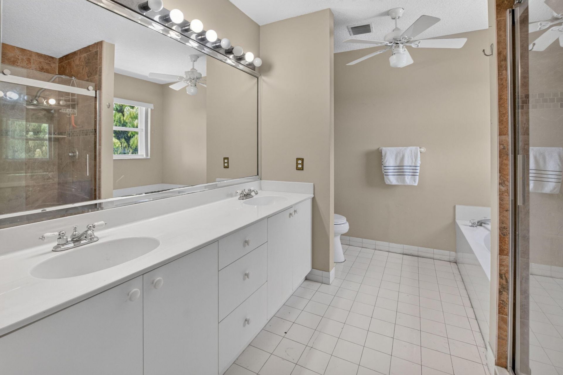 4060 Sea Grape Circle, Delray Beach, FL 33445 Photo