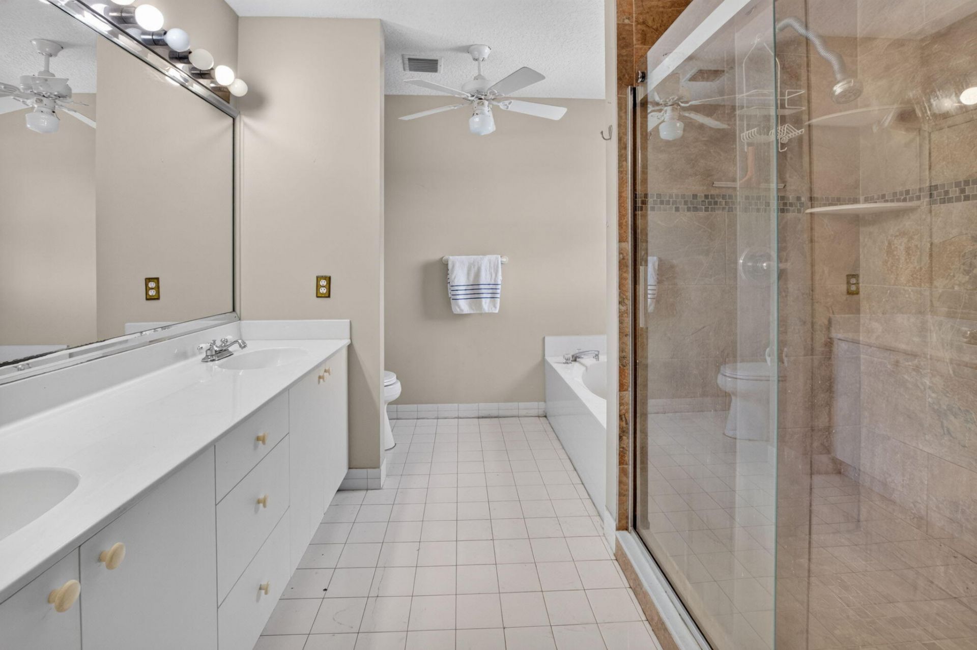 4060 Sea Grape Circle, Delray Beach, FL 33445 Photo