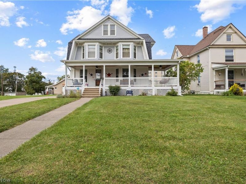1032 W 4th Street, Lorain, OH 44052 Photo 1