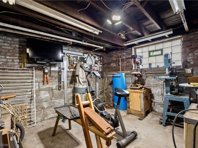 1032 W 4th Street, Lorain, OH 44052 Photo 41