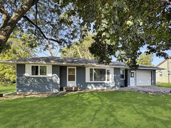 702 Mill Street, Traer, IA 50675