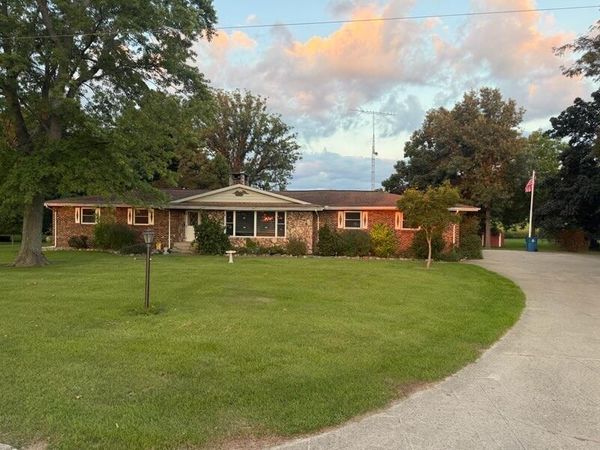 565 N Fiske Road, Coldwater, MI 49036