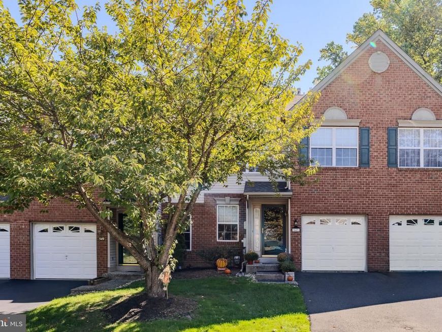 547 Jason Drive, Southampton, PA 18966 Main Photo