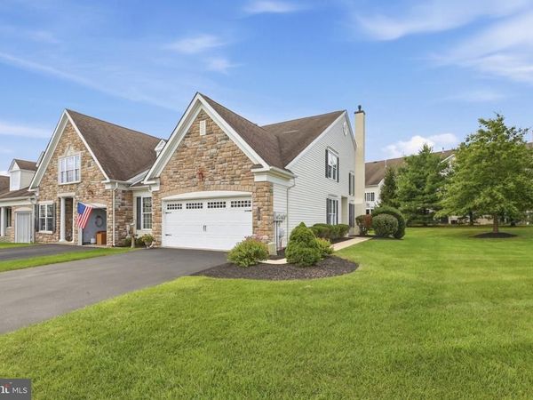 185 REAGAN DRIVE, SELLERSVILLE, PA 18960