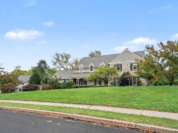 1674 JACKS CIRCLE , LANSDALE, PA 19446