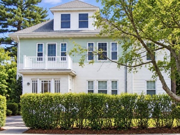 92 West Central St, Unit 5, Natick, MA 01760