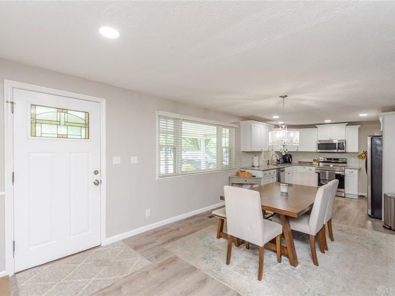 20 Bristol Drive, Centerville, OH 45458 Photo 4