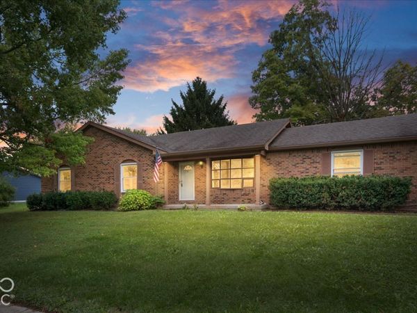7811 Taunton Road, Indianapolis, IN 46260