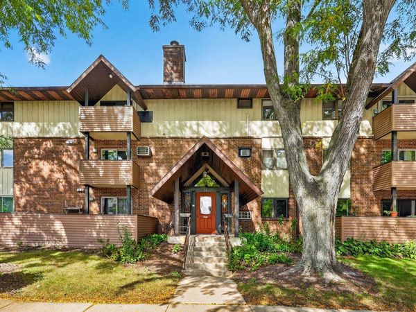 14 Maple Wood Lane, Unit 23, Madison, WI 53704