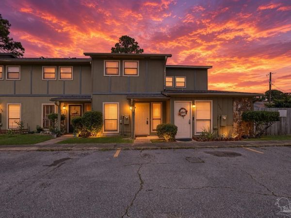 7202 Lago Vista Ct, Pensacola, FL 32506