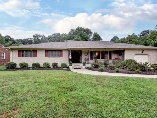 701 Dare Road, Yorktown, VA 23692