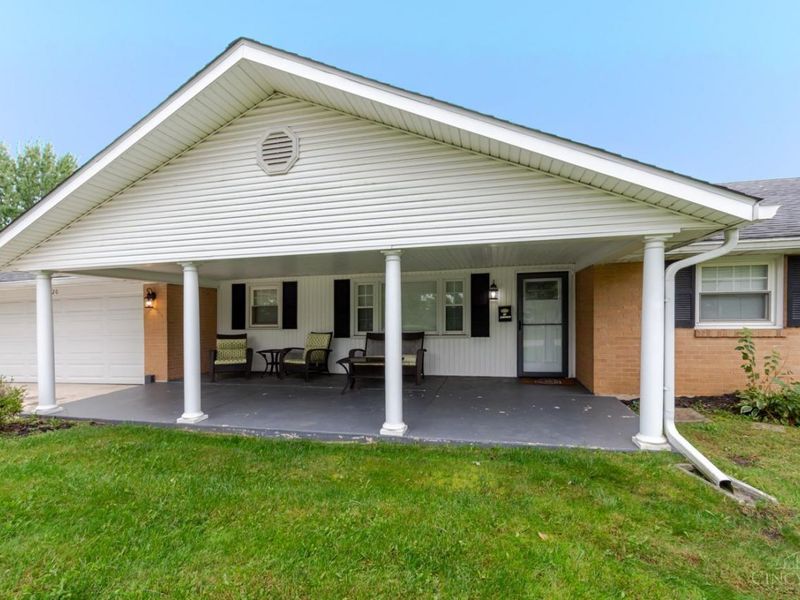 20 Bristol Drive, Centerville, OH 45458 Photo 2