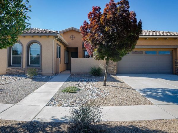 190 Zuni River Circle SW, Los Lunas, NM 87031