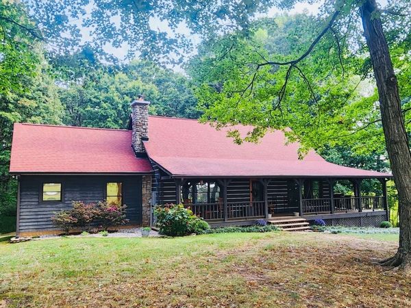 3933 Edd Ross Rd , Cedar Hill, TN 37032