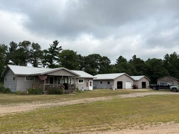 990 Winnebago Avenue, Black River Falls, WI 54615
