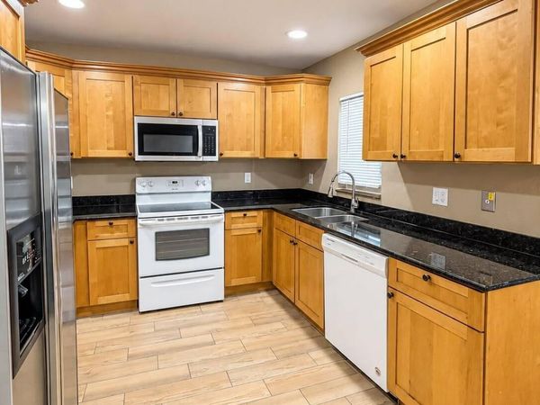 171 SE 3RD Street, Unit B, Deerfield Beach, FL 33441