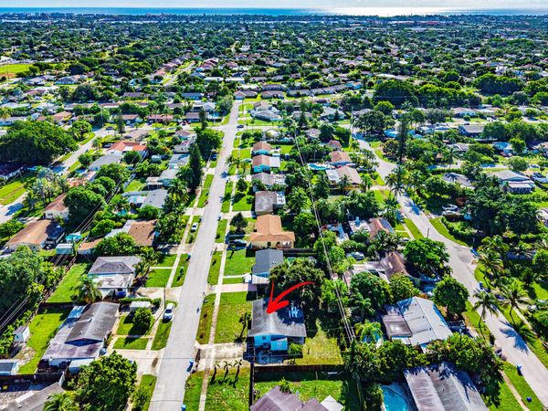1446 W Jennings Street, Lantana, FL 33462