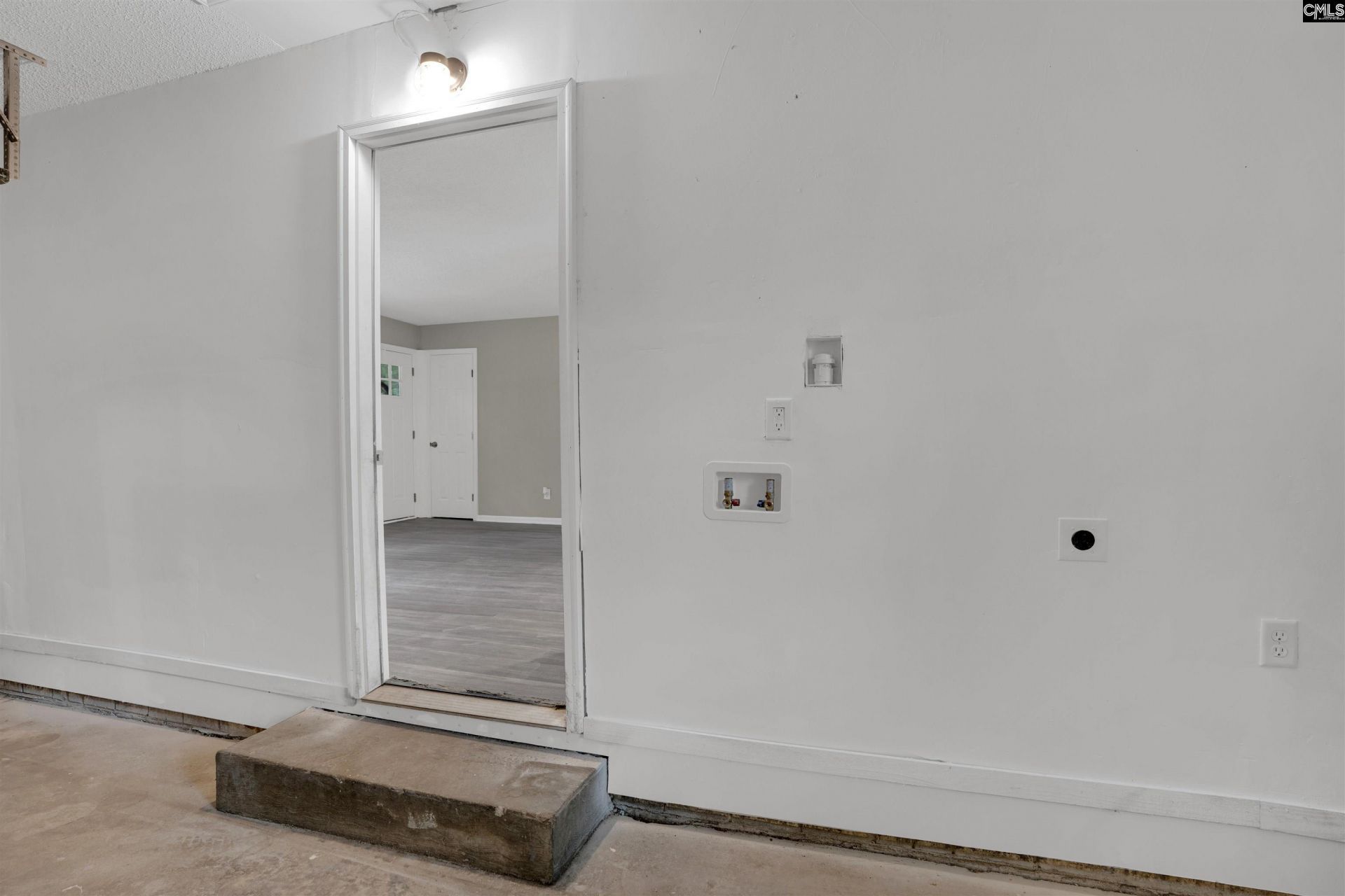 517 Hudson Avenue Photo 15
