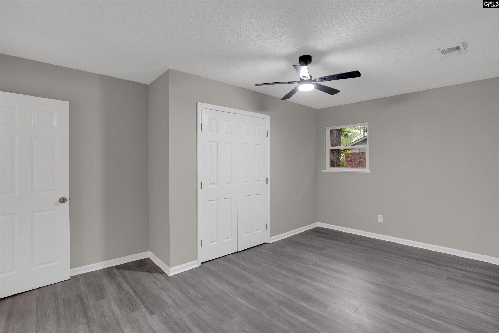 517 Hudson Avenue Photo 17