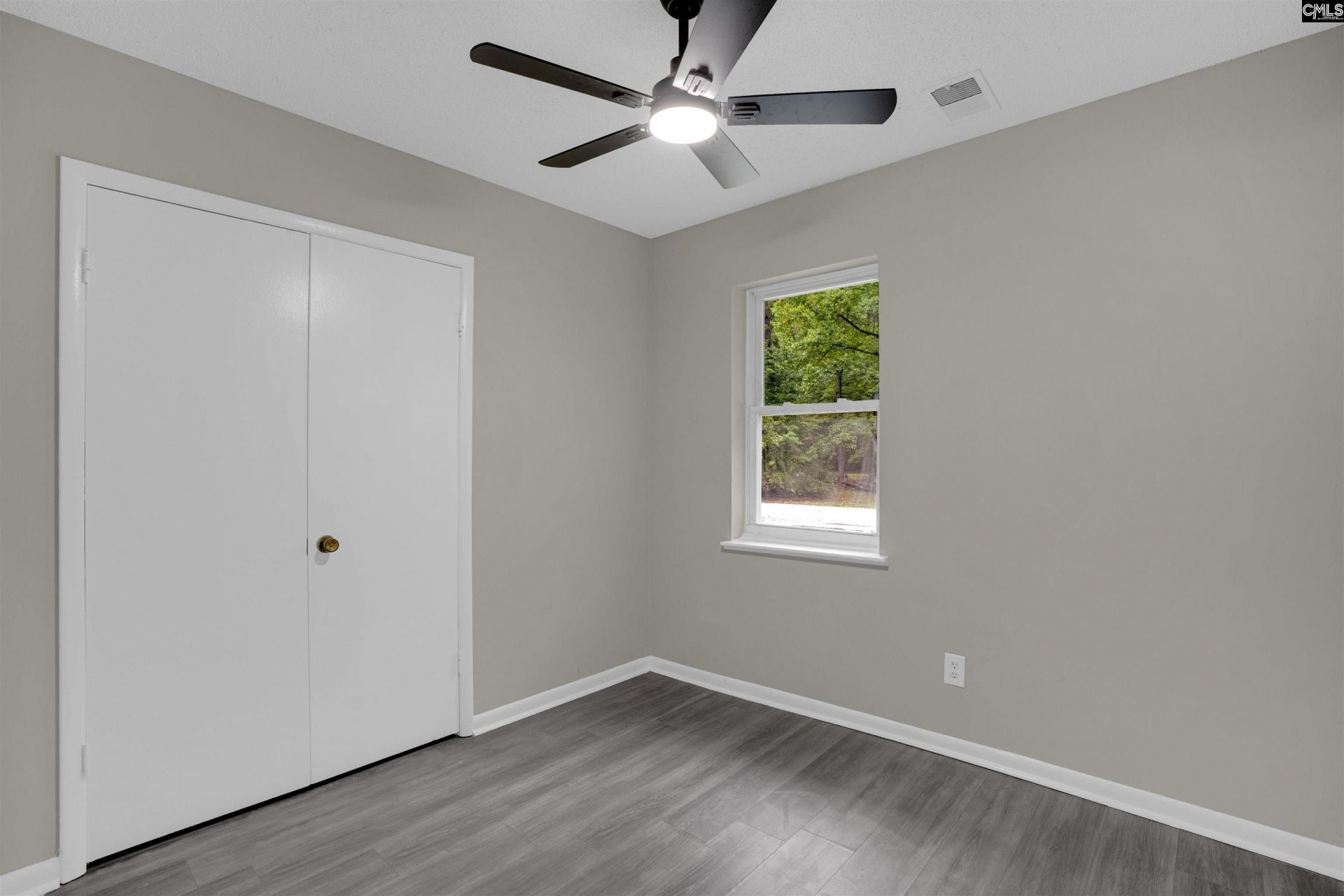 517 Hudson Avenue Photo 20