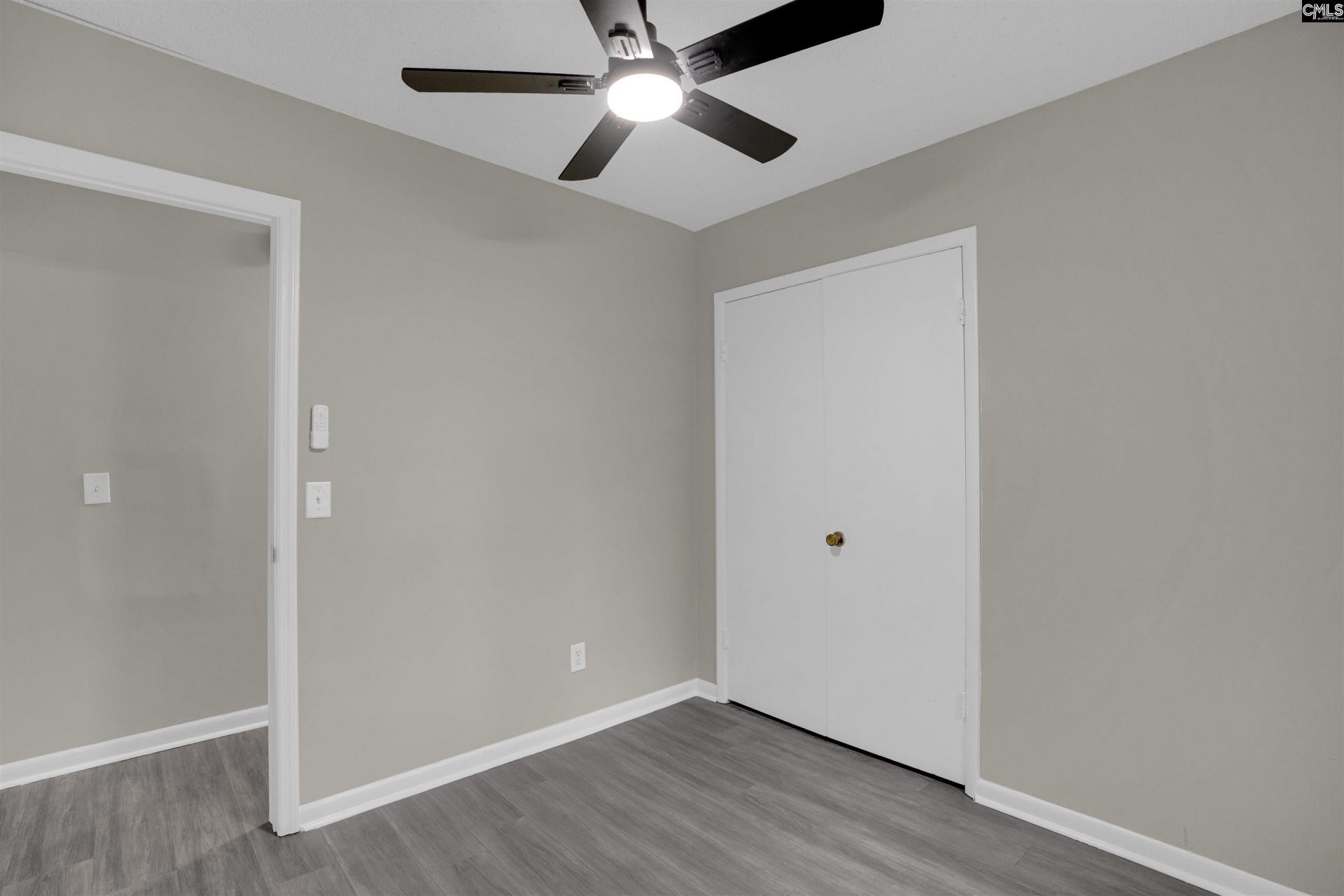 517 Hudson Avenue Photo 21