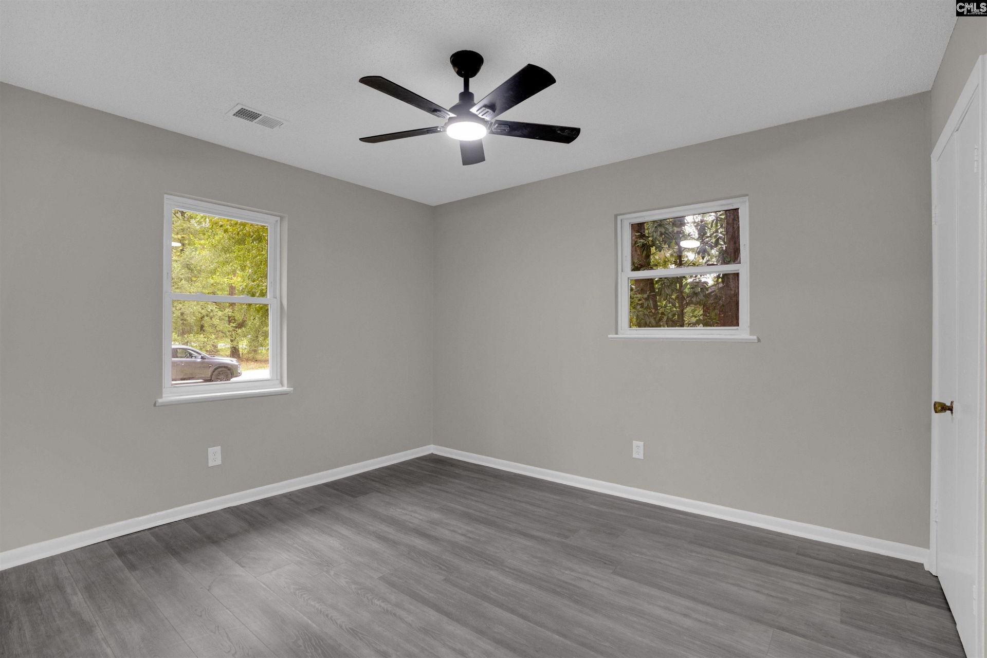 517 Hudson Avenue Photo 22