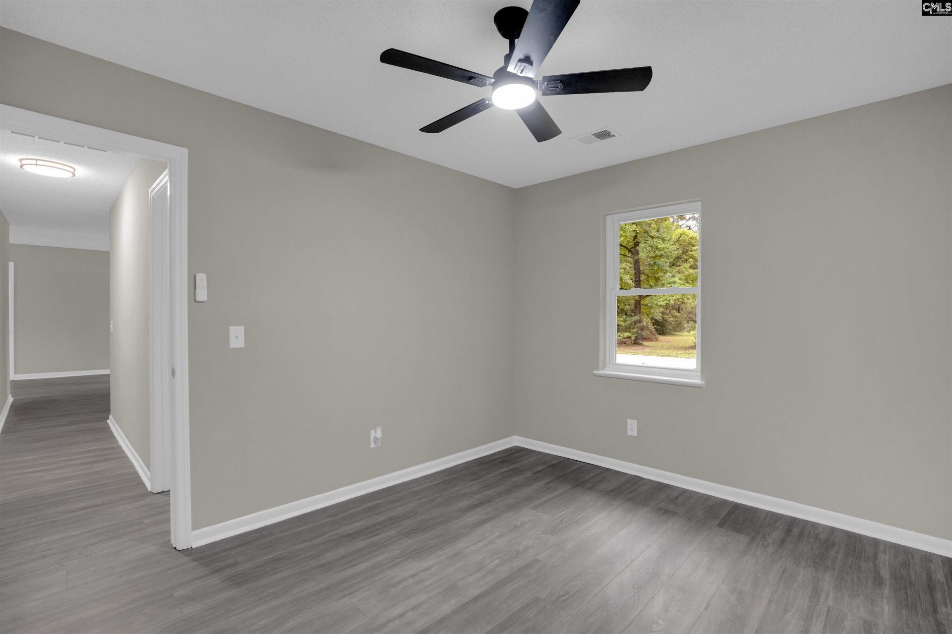 517 Hudson Avenue Photo 24