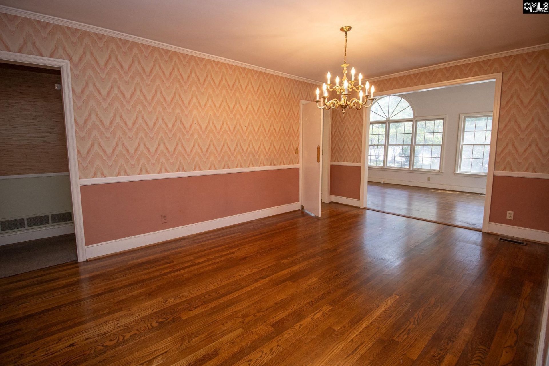 801 Beltline Boulevard  Photo 10