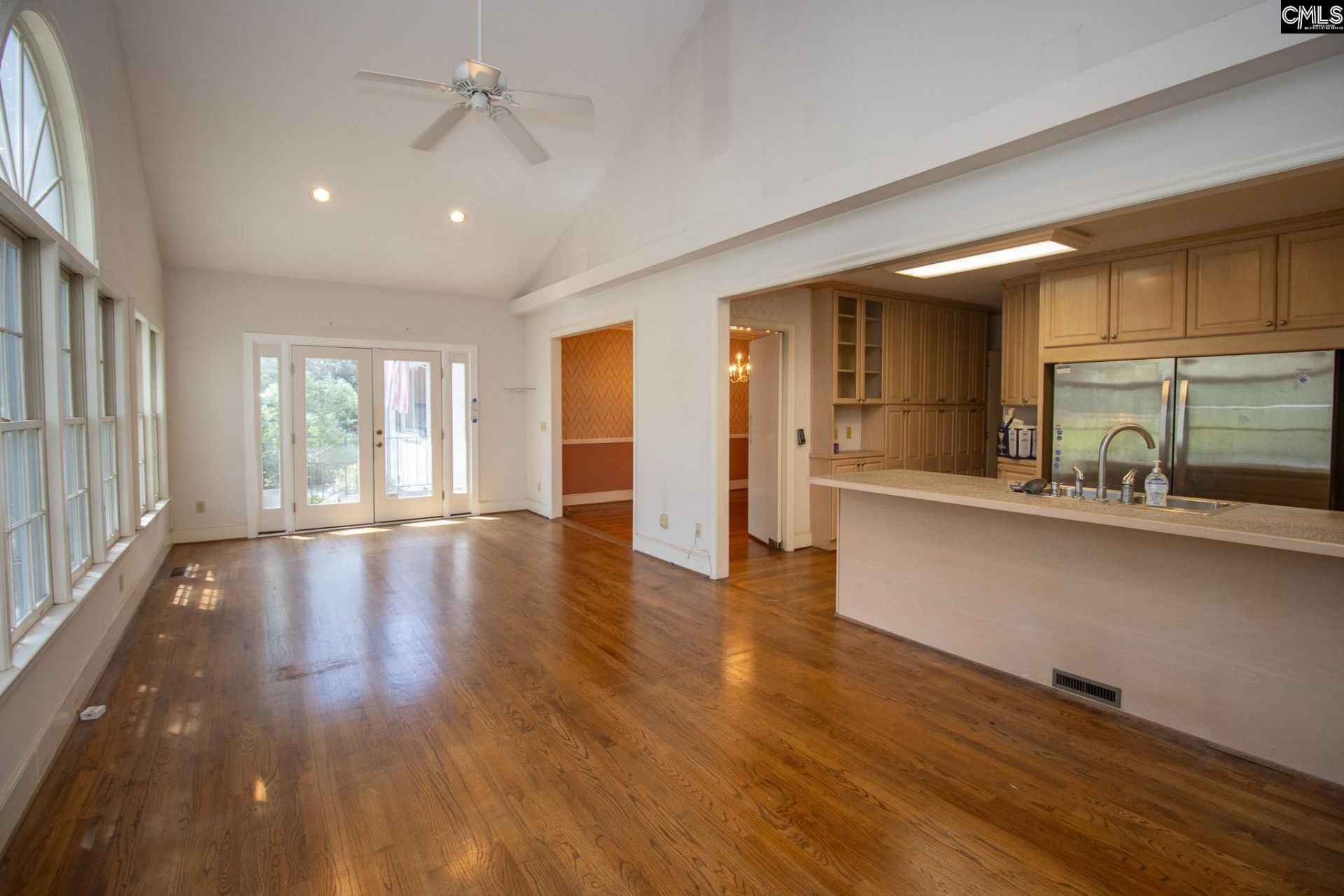 801 Beltline Boulevard  Photo 5