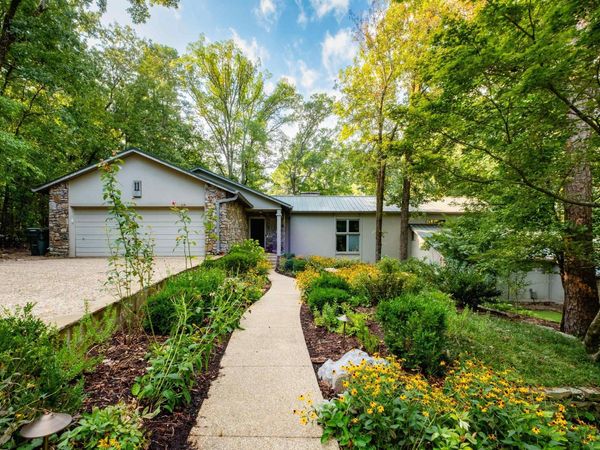 11 Piedmont Lane, Little Rock, AR 72223