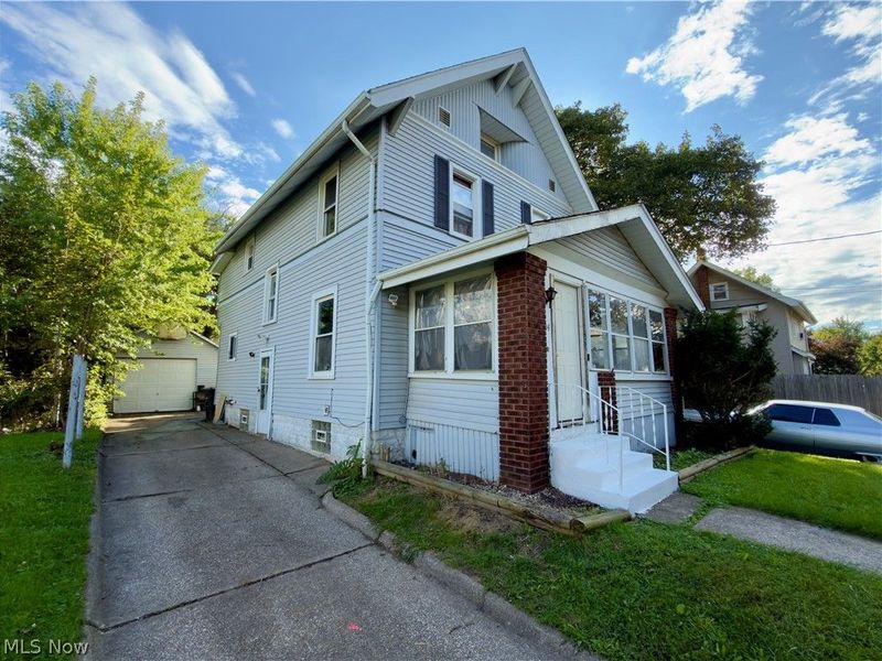 804 Crouse Street , Akron, OH 44306 Photo 2