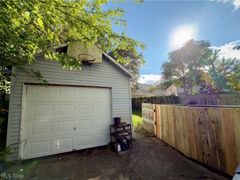 804 Crouse Street , Akron, OH 44306 Photo 24