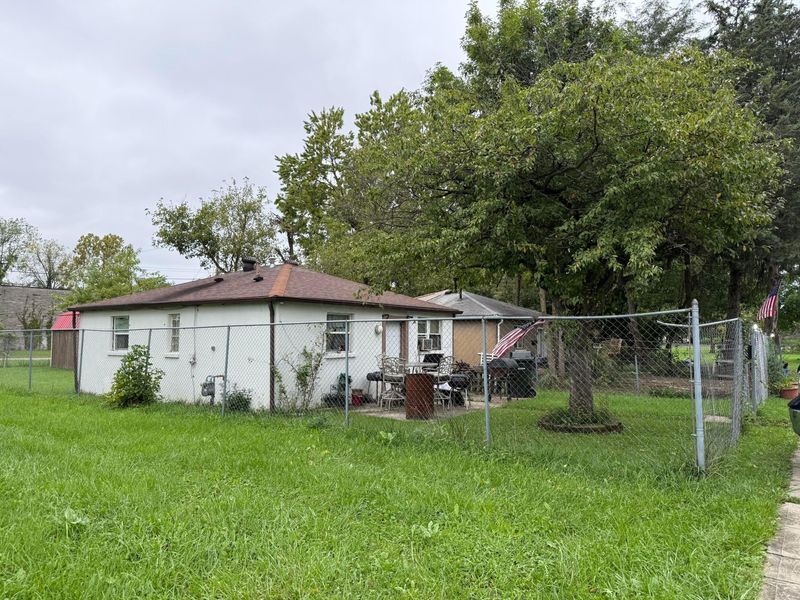 795 Alton Avenue , Columbus, OH 43219 Photo 11