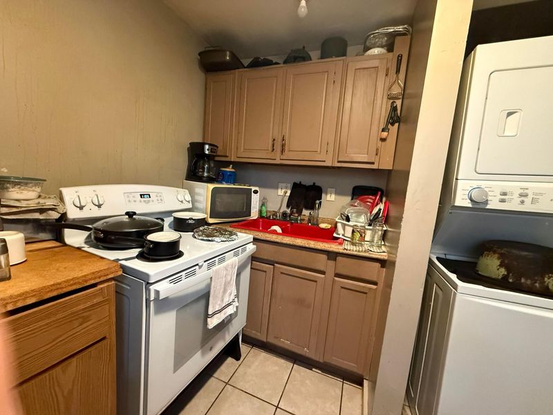 795 Alton Avenue , Columbus, OH 43219 Photo 3