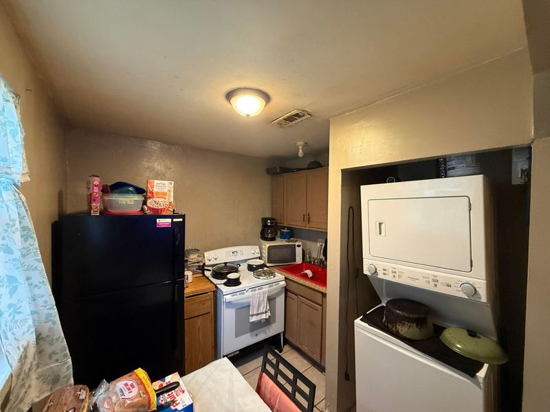 795 Alton Avenue , Columbus, OH 43219 Photo 4