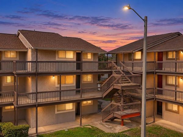 6308 NEWTOWN CIRCLE , Unit 8B5, TAMPA, FL 33615