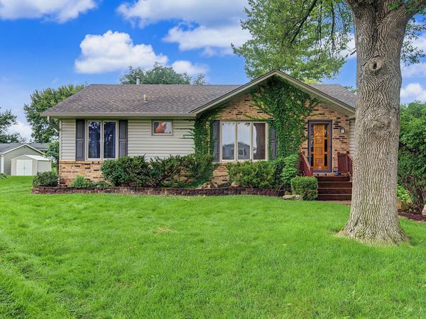 114 3rd Street NE, Bondurant, IA 50035