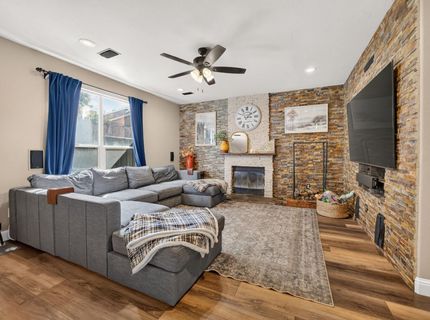 8405 Zachis Way, Antelope, CA 95843 Photo